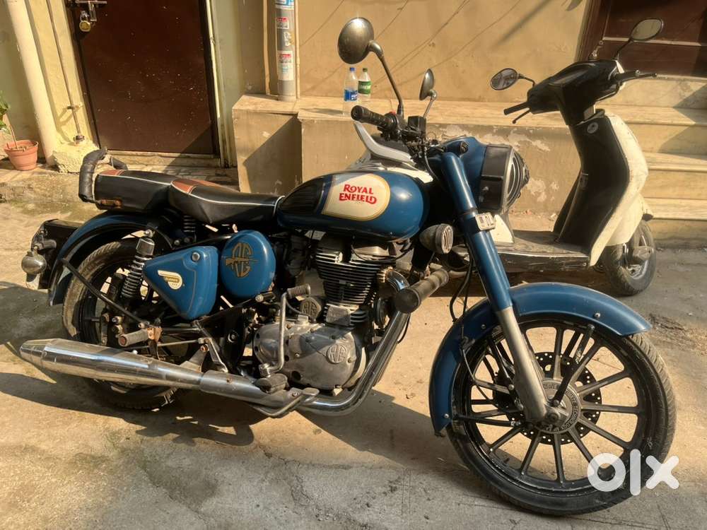 Good condition with alloy wheel