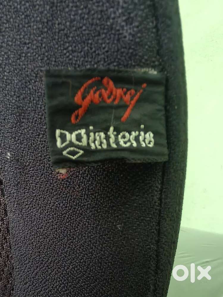 Refurbished office chairs all types good condition