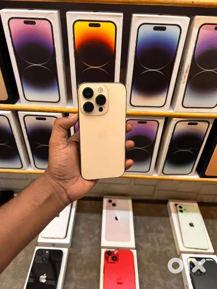 iPhone refurbished available