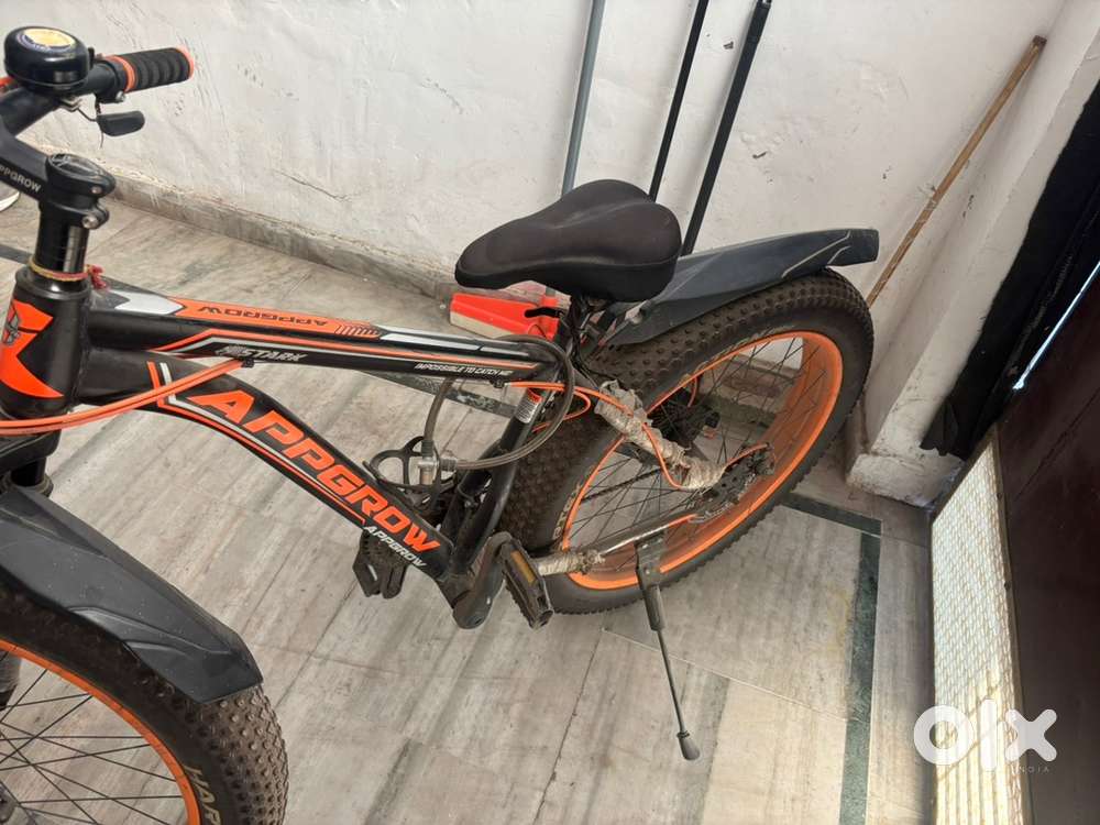 Good condition bye cycle just aa brand new condition like a new colour