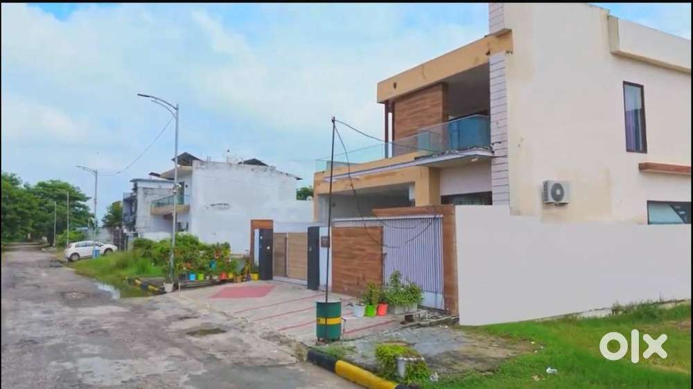 PLOT FOR SALE IN SAHNEWAL