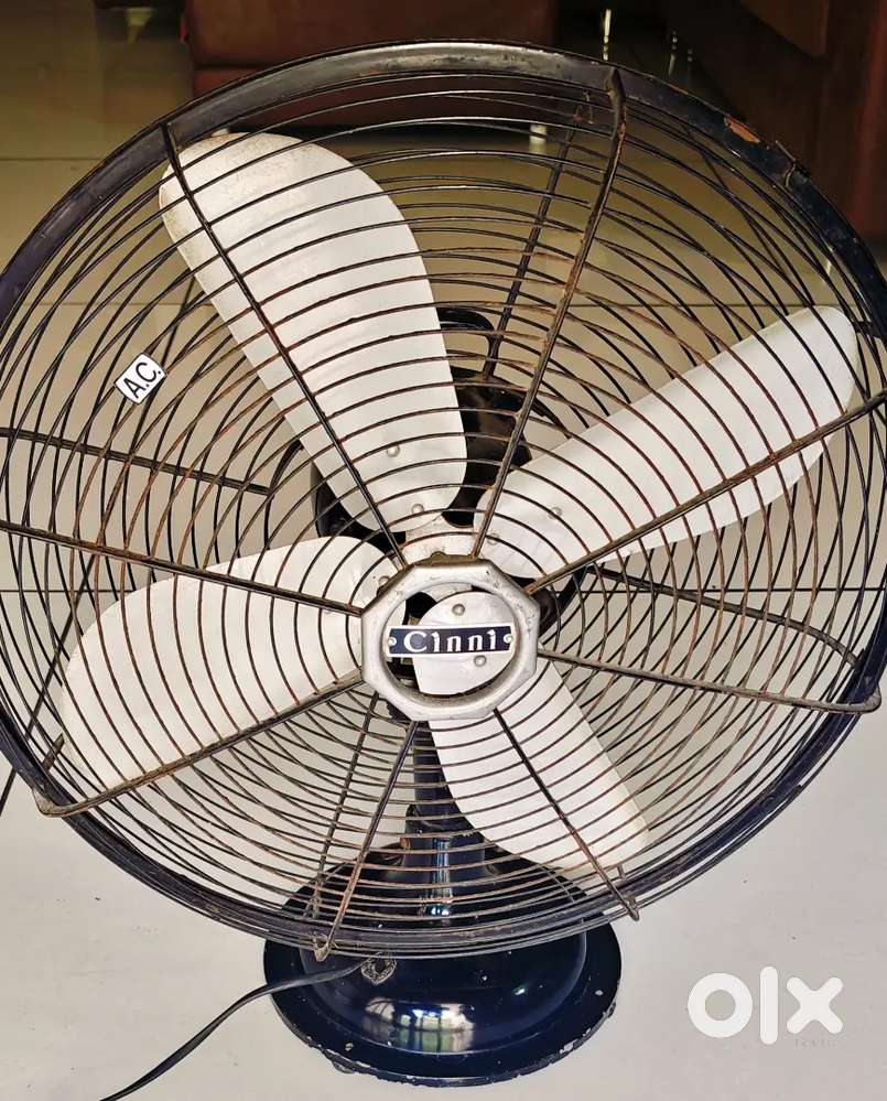 Table fan Cinni Antique working