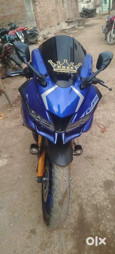 Yamaha R15v3