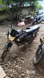 SPLENDOR NXG WITH GOOD CONDITION SELF START AND MAKEWHEEL