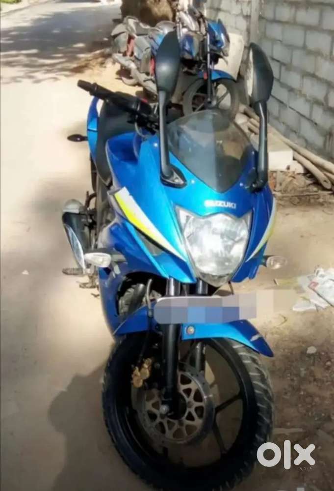 Well maintained and smooth drive, new battery, good Tyre