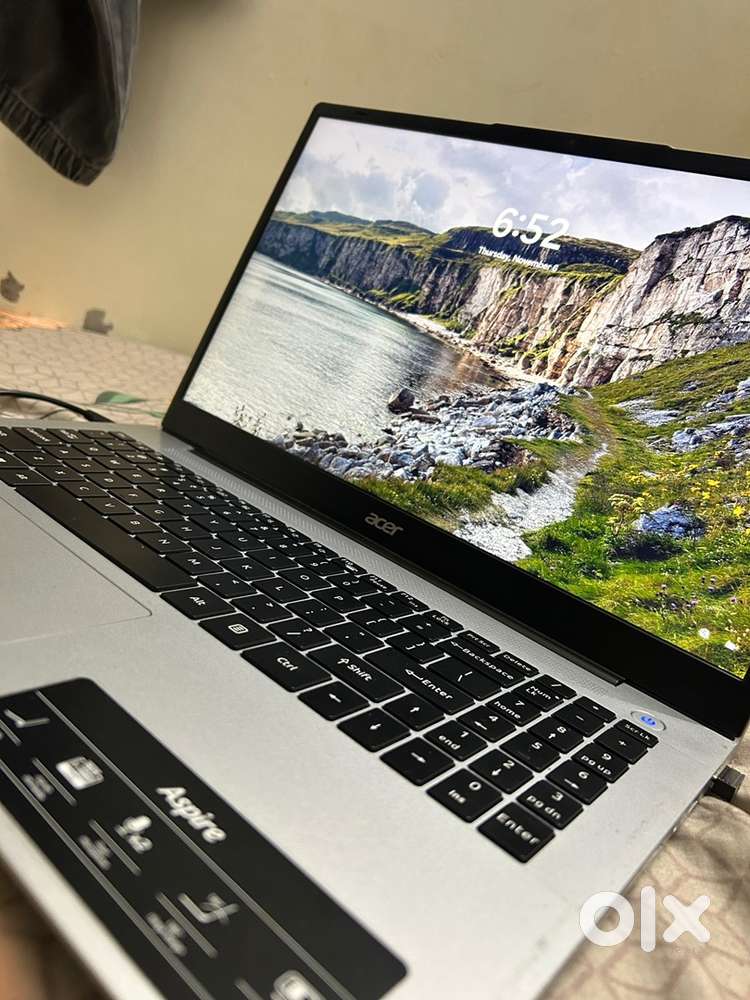 ACER AMD Ryzen 5 7430U