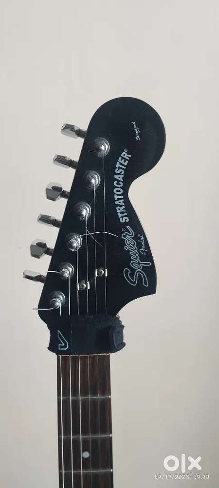 Fender squier stratocaster