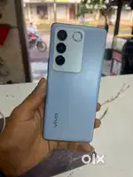 Vivo v 27 5g curve display