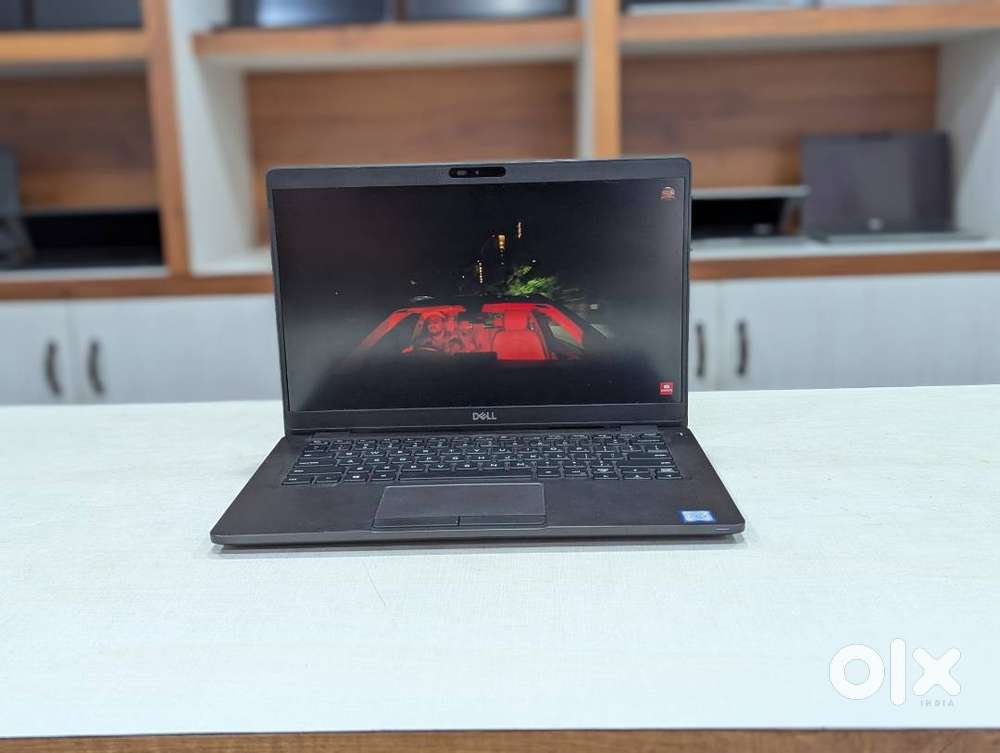 Dell Latitude 5300 i5-8th Gen 8GB 256GB 13 inch Creative laptop