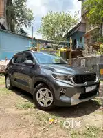Kia Sonet 2023 Petrol Well Maintained