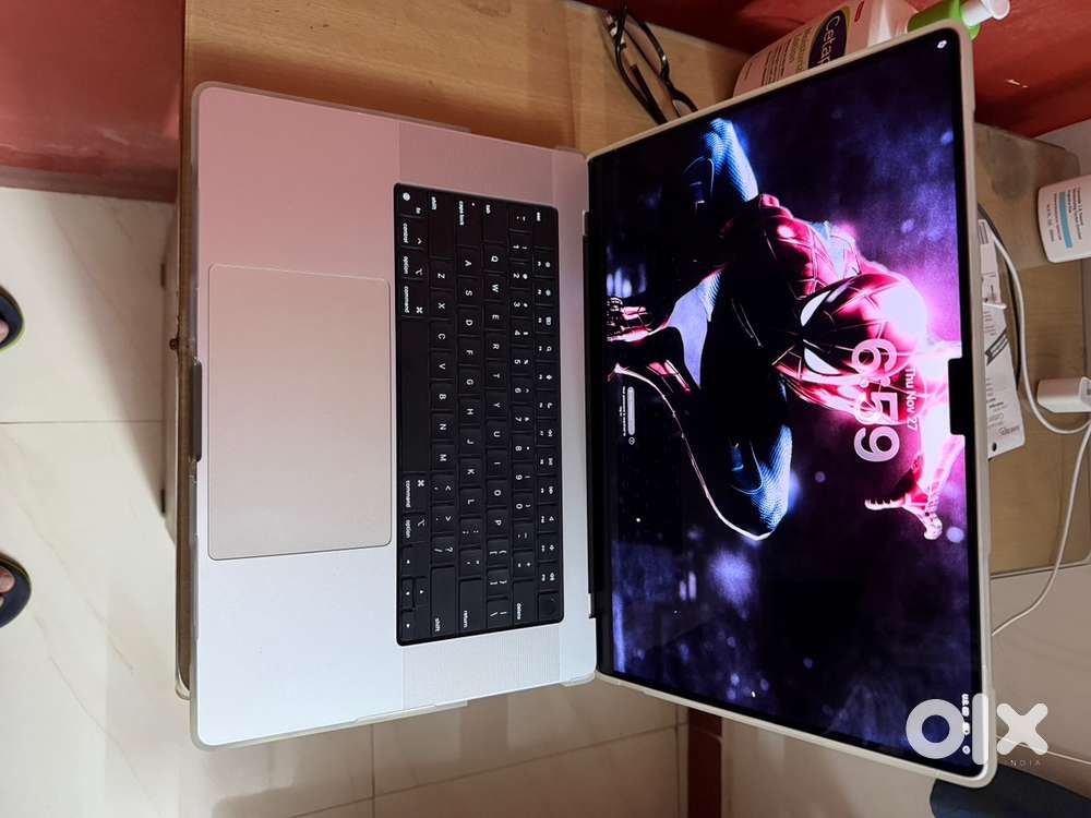 MacBook pro 16”m1pro