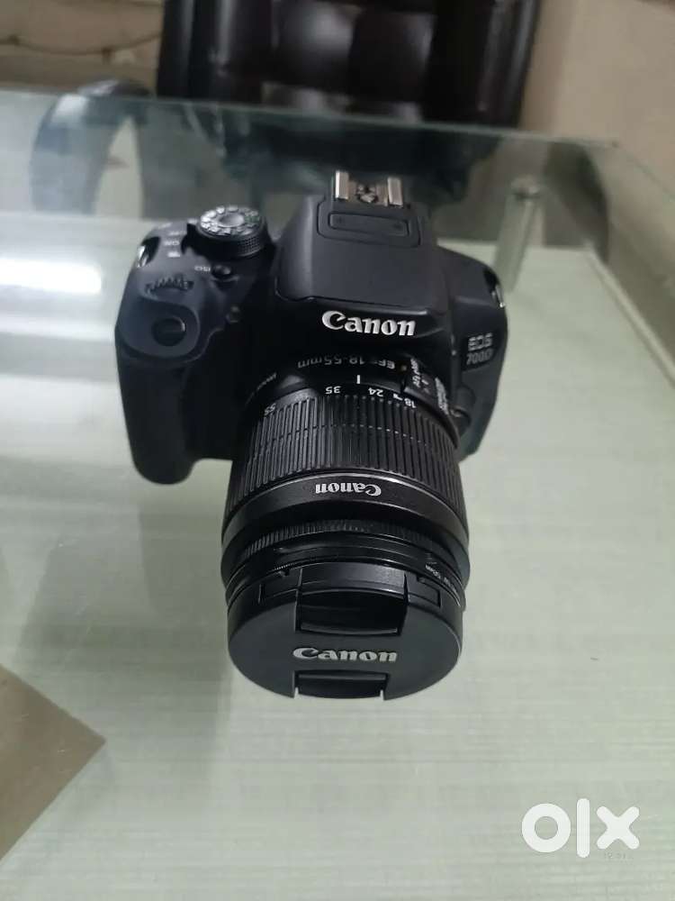 Canon EOS 700D Dslr camera