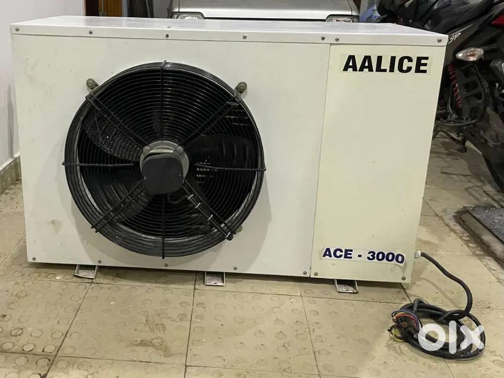 Water cooling machine
