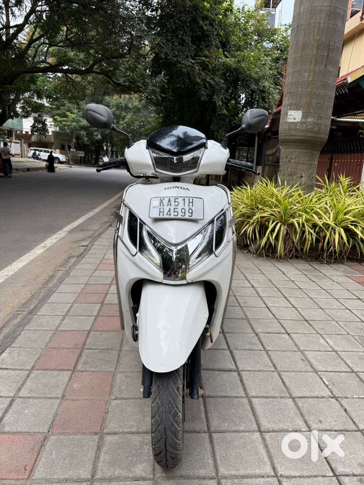 HONDA ACTIVA 125 WITH DISC BRAKE