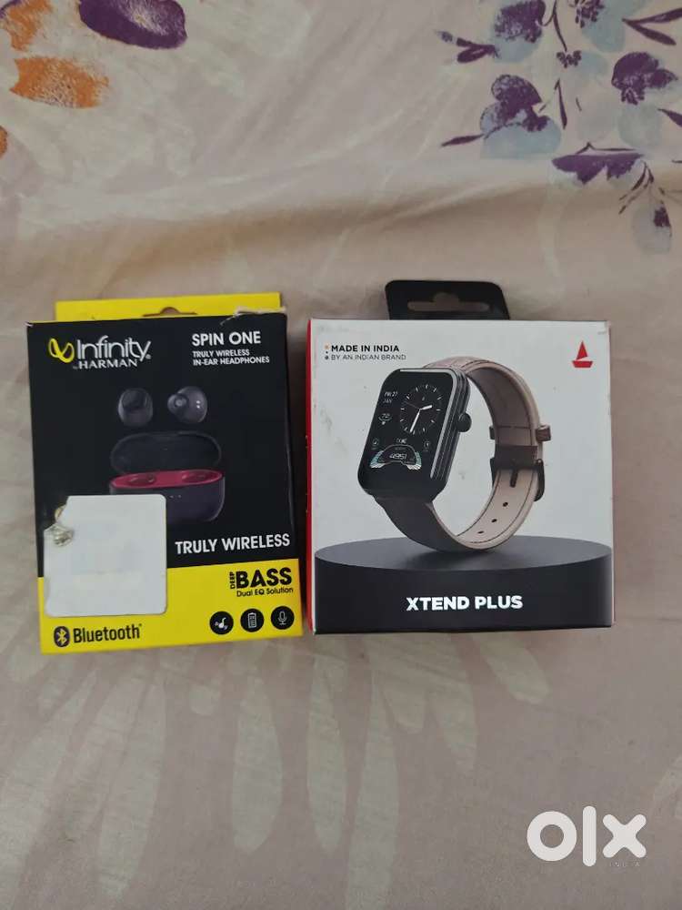 New Boat xtend plus smart watch and wireless infinity spin one