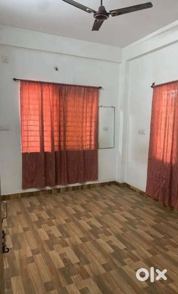 1 Bhk flat for rent girl and family contact for me