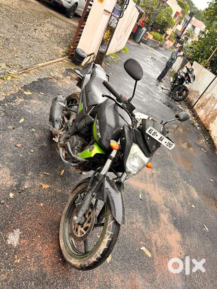 Yamaha FZ version 1 for sale
