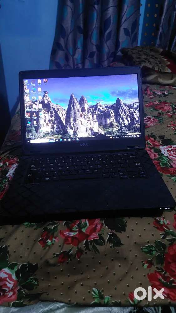 Dell Leptop good condition i5 4gb ram 256 hard disk 128gb graphics