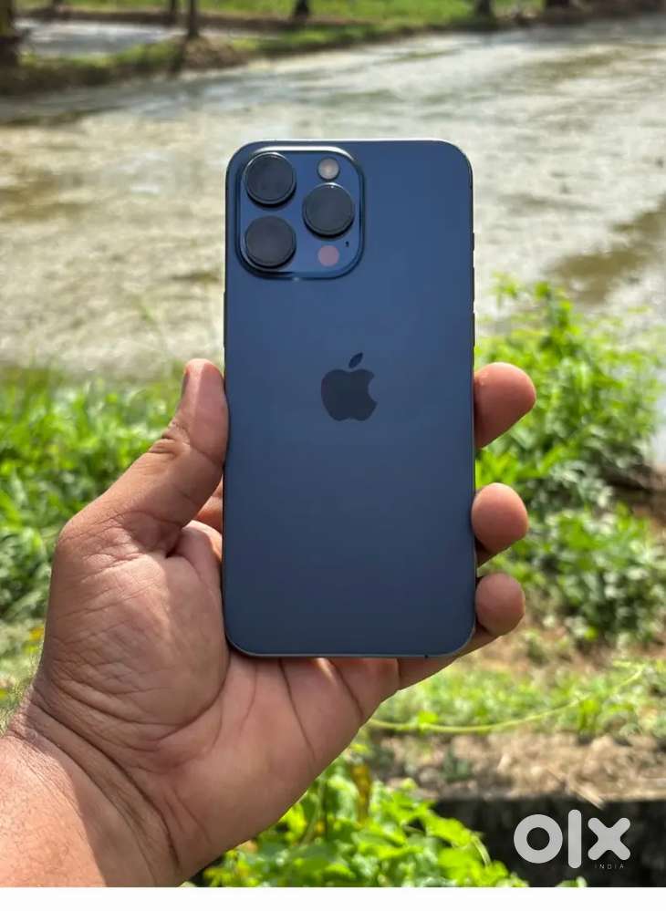 Apple iphone 15 Pro MAX BLUE Titanium