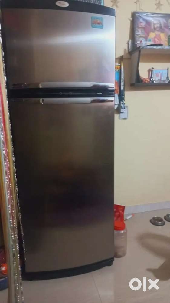 whirlpool fridge