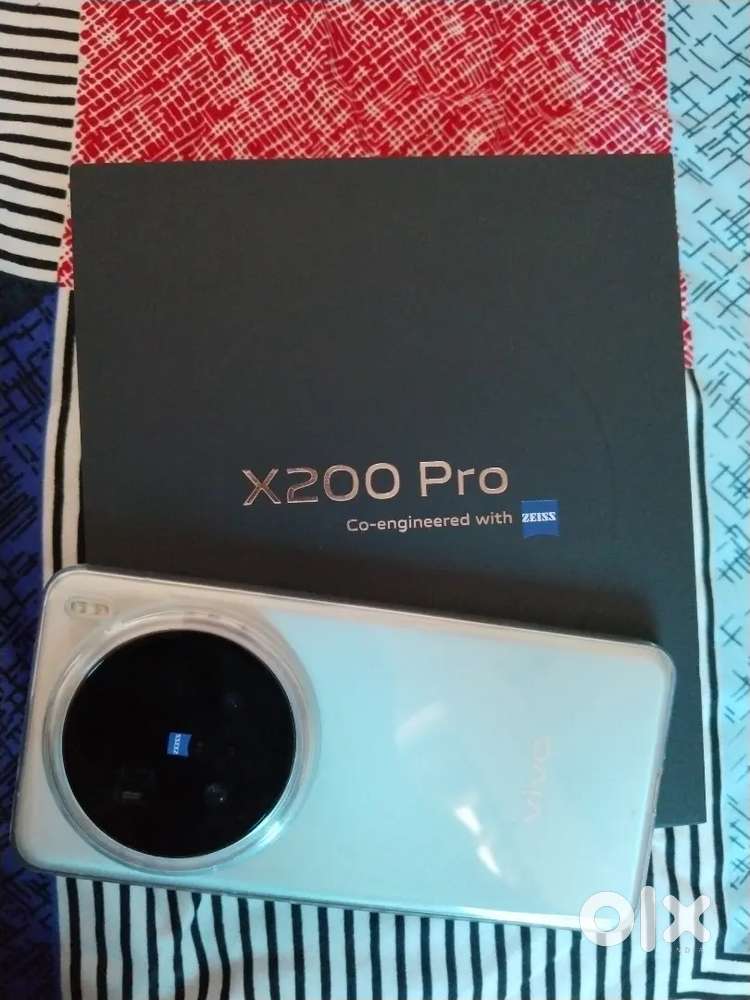 Vivo x200 pro 16/512