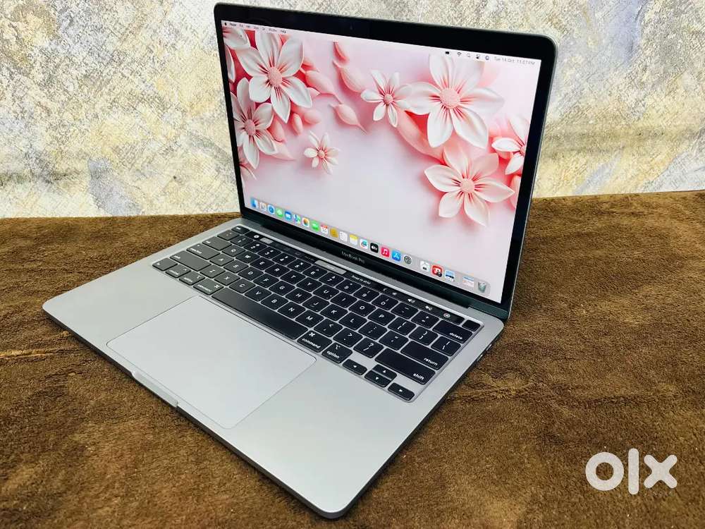 Apple MacBook Pro 13 inch With TuchBaar TachID Model 2020