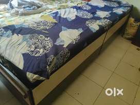 Urgent sale for Space-Saving Single Bed with Storage (7ft x 2'4ft)
