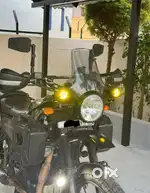 Himalayan jerrycans