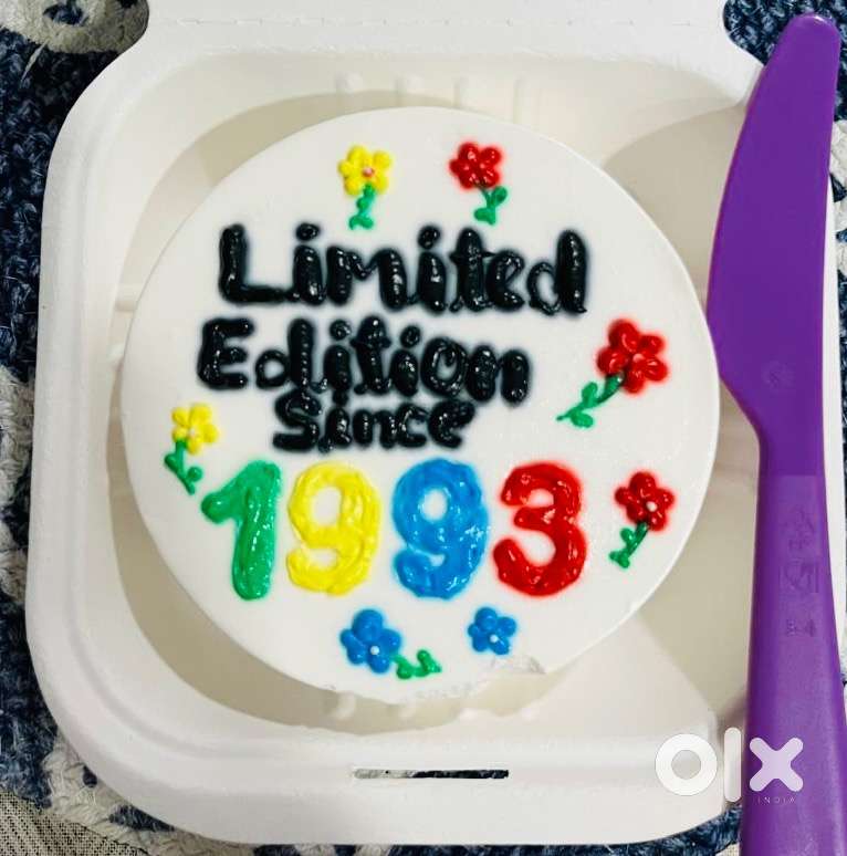 Cafe service and captain