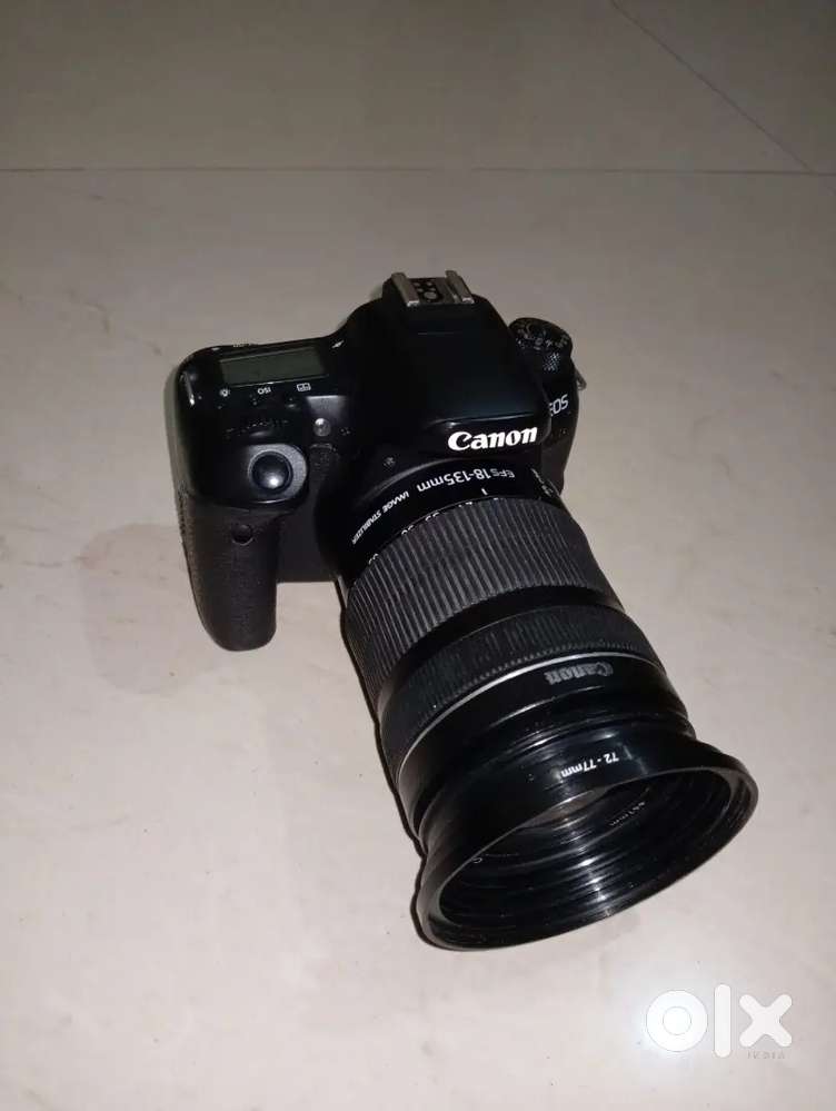 Canon 77D DSLR Camera Body with Lens: EF-S18-135 IS USM