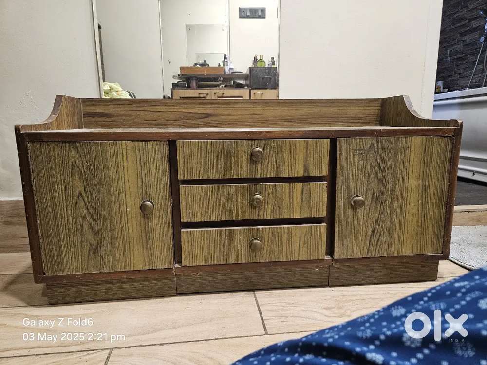 Dresser with seat along with 2 drawers and 2 cabinets