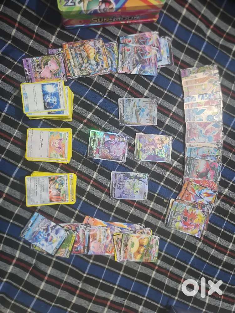 Original  Pokémon cards, sun and moon, ultimate strikes, xyz,