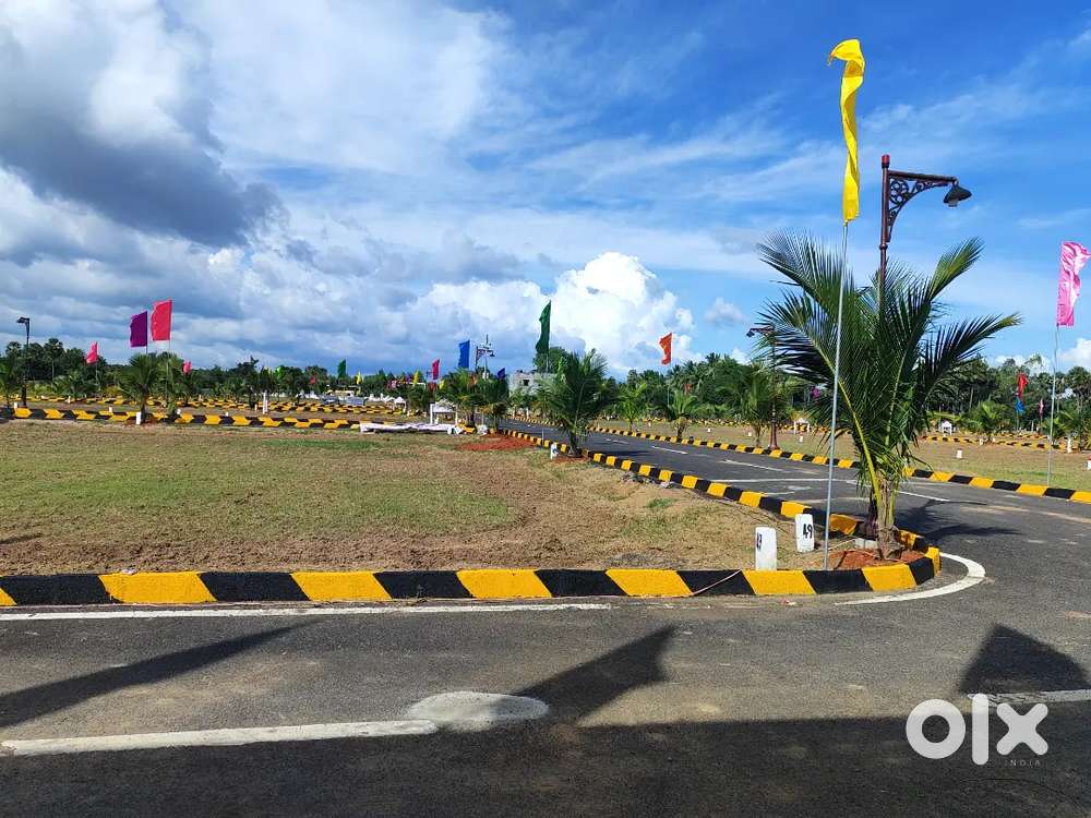 All size and all facing plot are available in thiruvel nagar