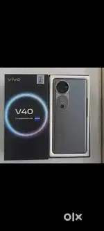 V40 8+128 gb 7 months old available full kit