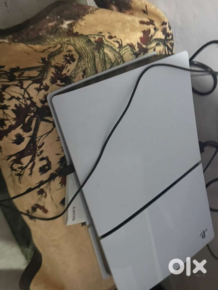 Ps5 digital edition 1 week old with 1 year sony warranty
