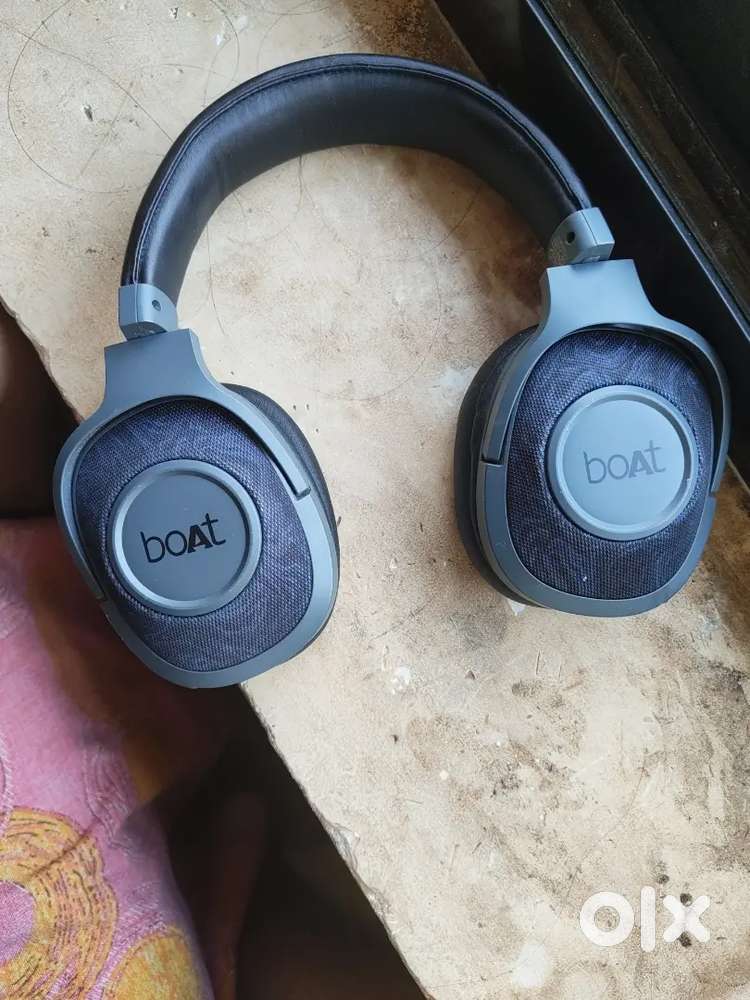 Boat Rockerz Headphone