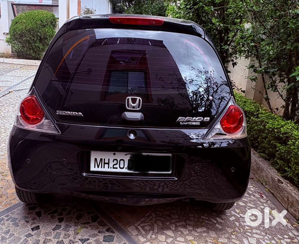 Honda Brio 2016 Petrol Well Maintained