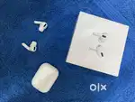 Apple airpods pro in new condition