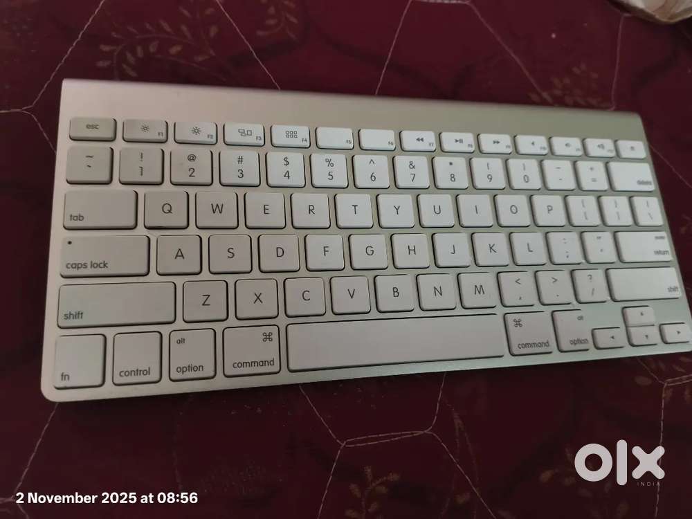 Apple keyboard