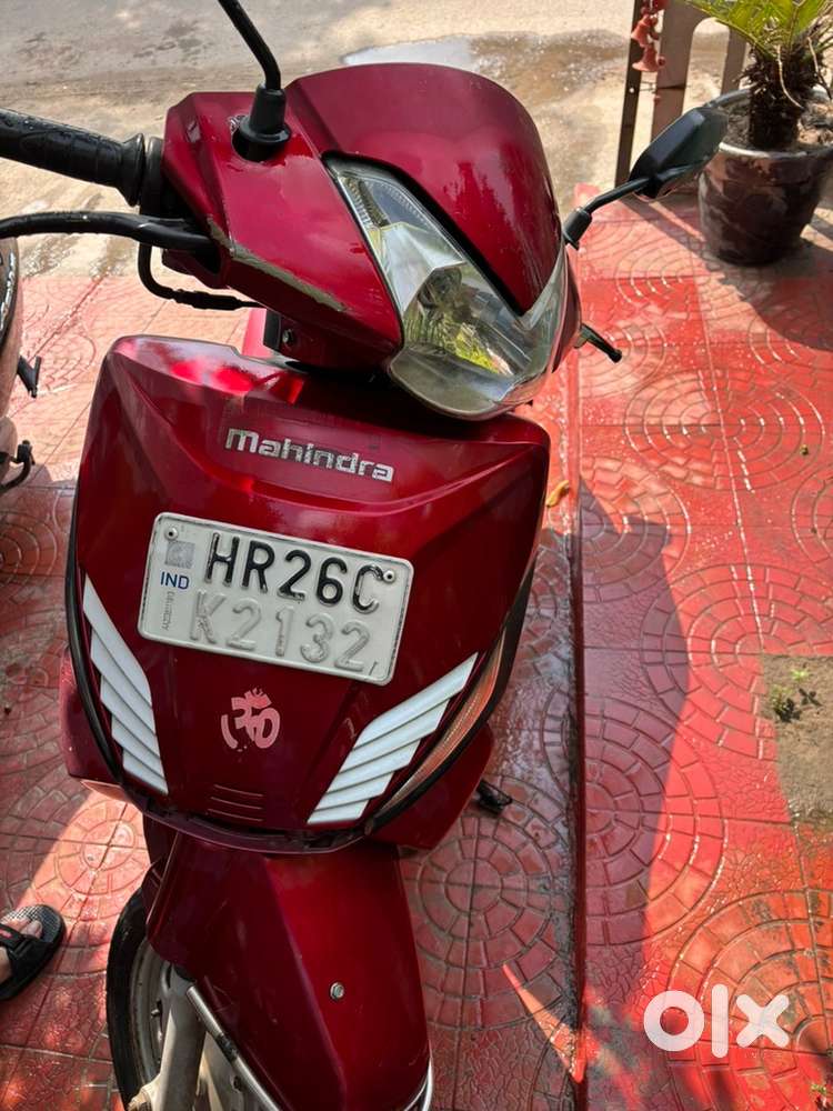 100 cc scooty first owner vehicle