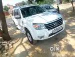 Ford Endeavour 2012 Diesel 82000 Km Driven