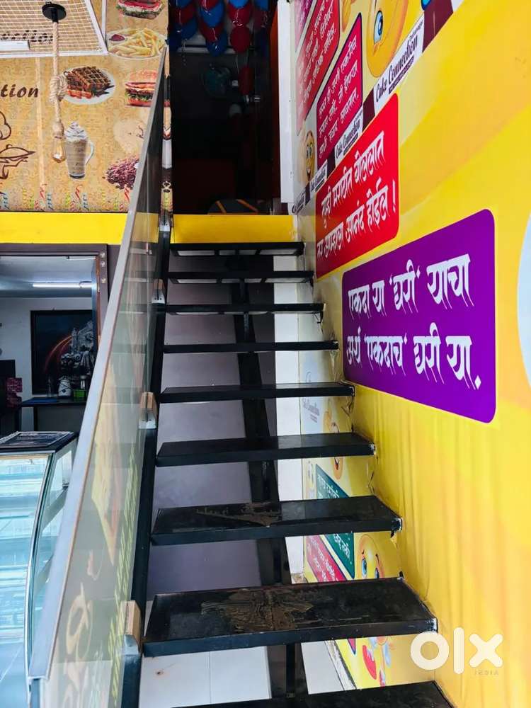 Cake shope all setup sell with ready running busines with rented shope