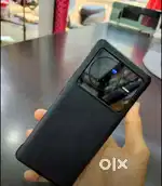 Vivo X80  8 / 128 GB