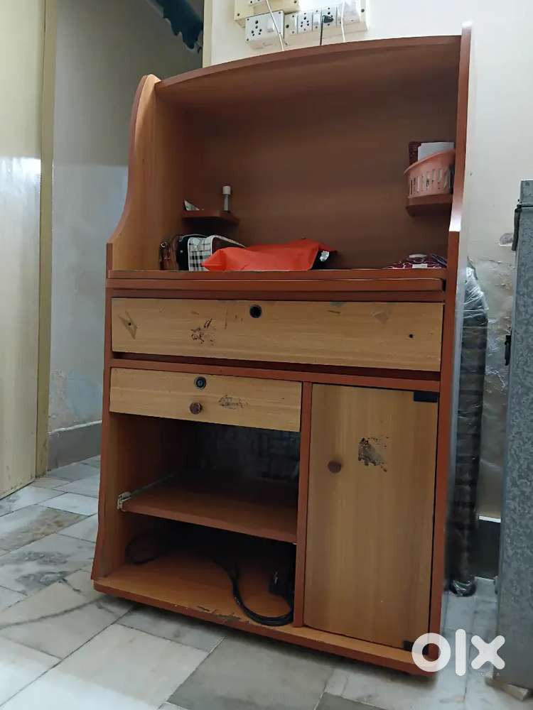 Computer trolly best condition
