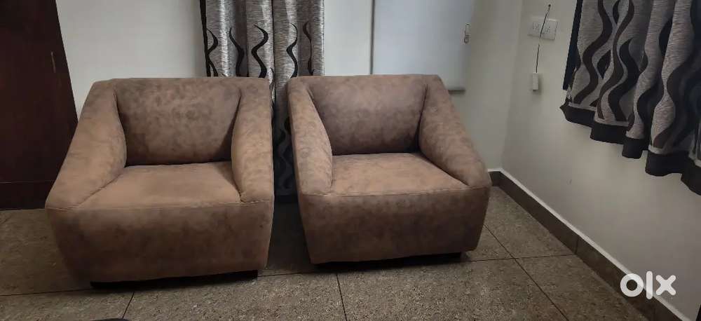 Single Sofa 2 Pieces
