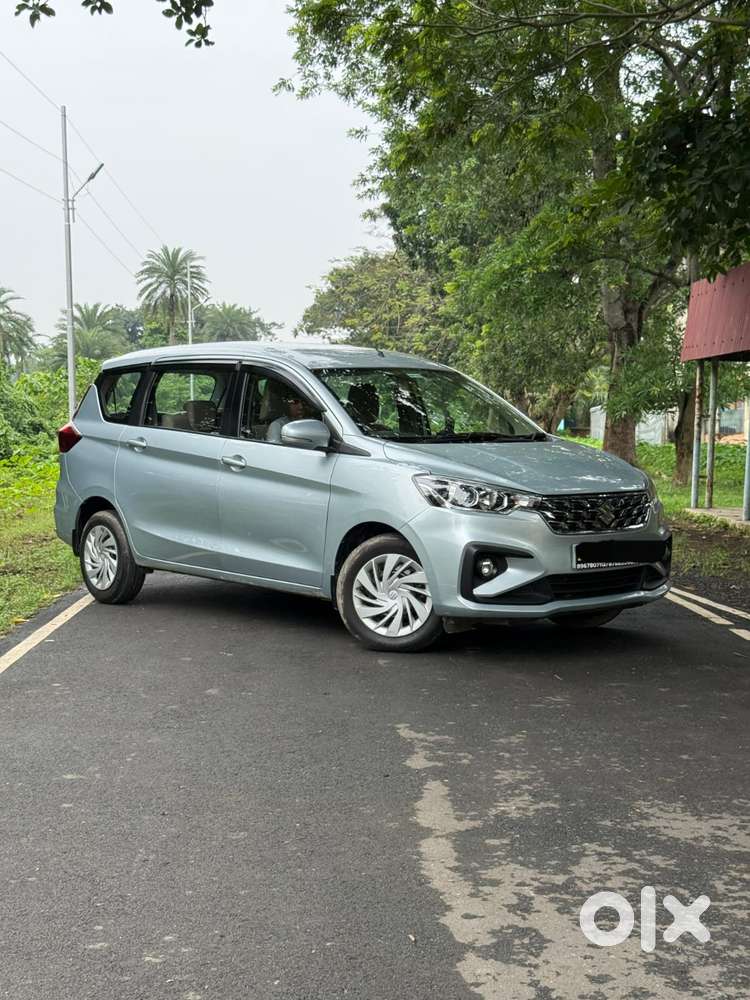 Maruti Suzuki Ertiga 1.5 VXI SHVS, 2022, Petrol