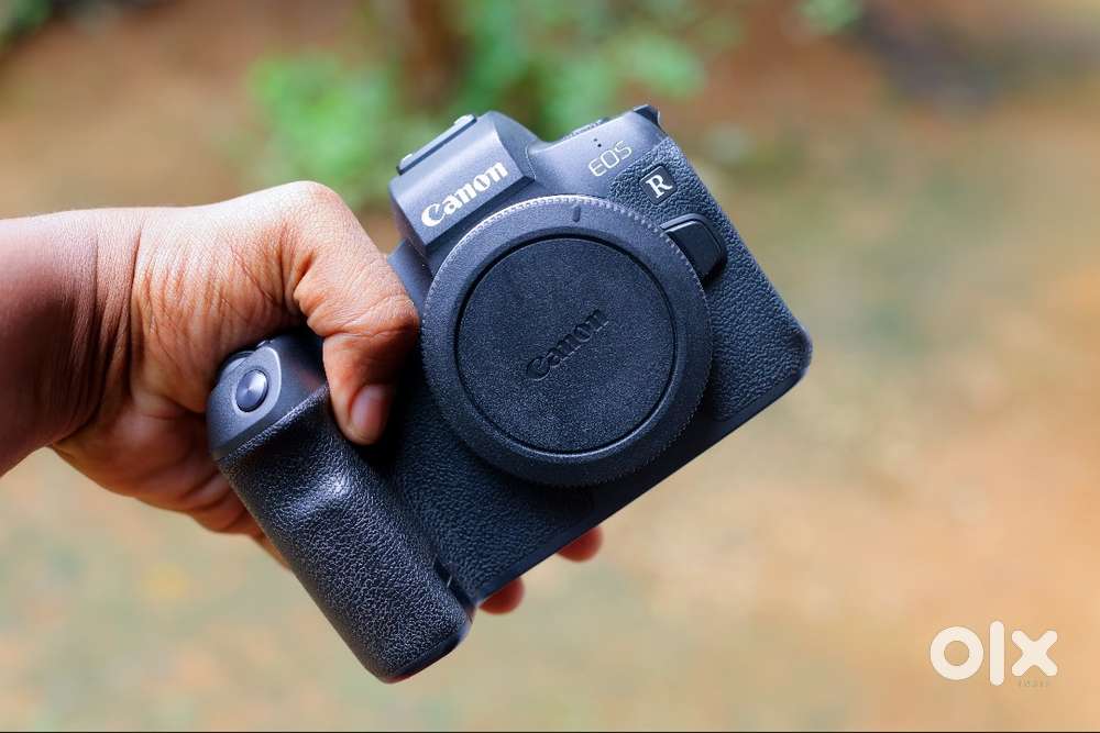 Canon EOS R