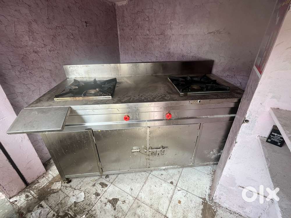 Brand new condition of cooking range