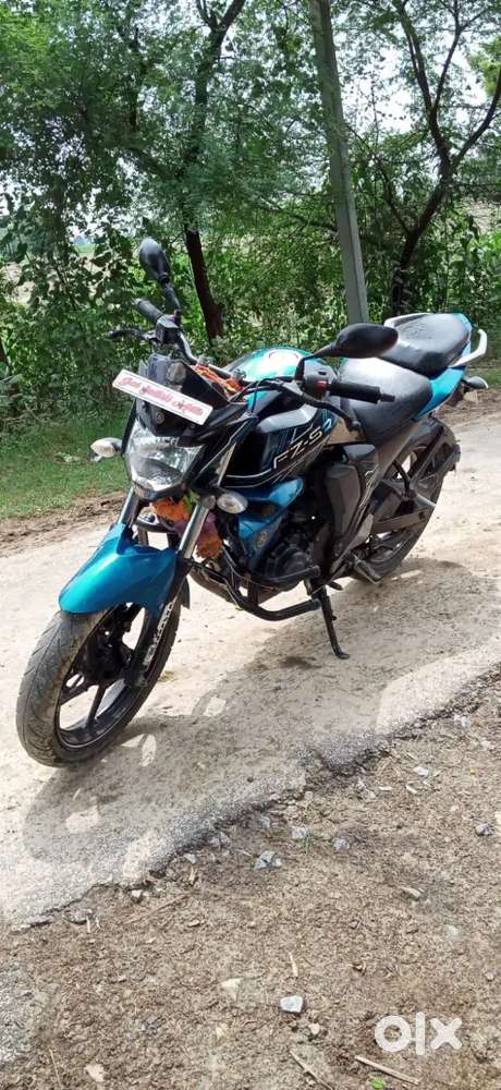 Yamaha FZ v.2