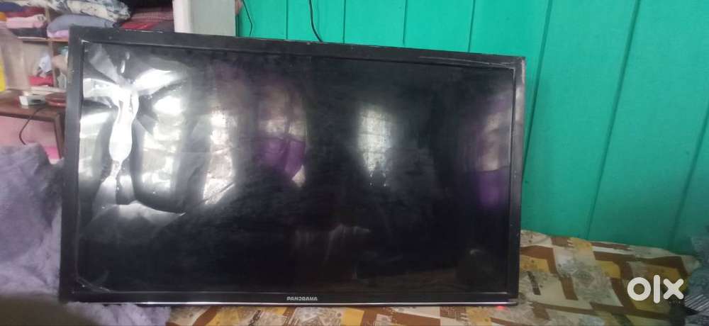 Panorama model-40PE9000HD age 3 years